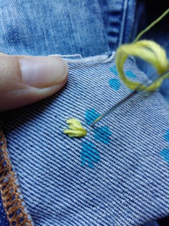 embroidered-denim-diy finish petal with 3 more stitches