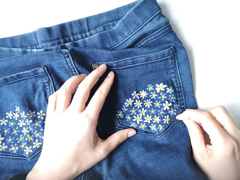 embroidered-daisies-on-jeans-landscape